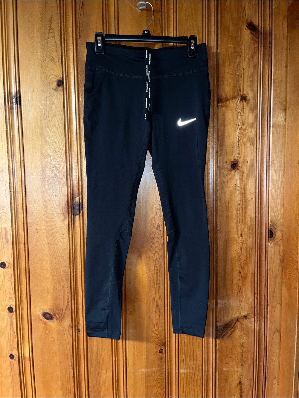 Nike Black Athletic Leggings with Zipper Pocket